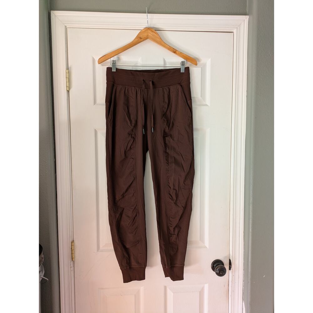 Lululemon Dance Studio Pants Lava Cake Brown Joggers Size 6 EUC